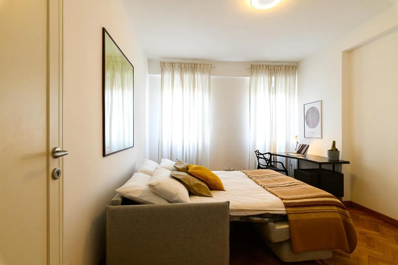 Apartamento Peaceful Penthouse With Garage By Ndp Rent Roma
