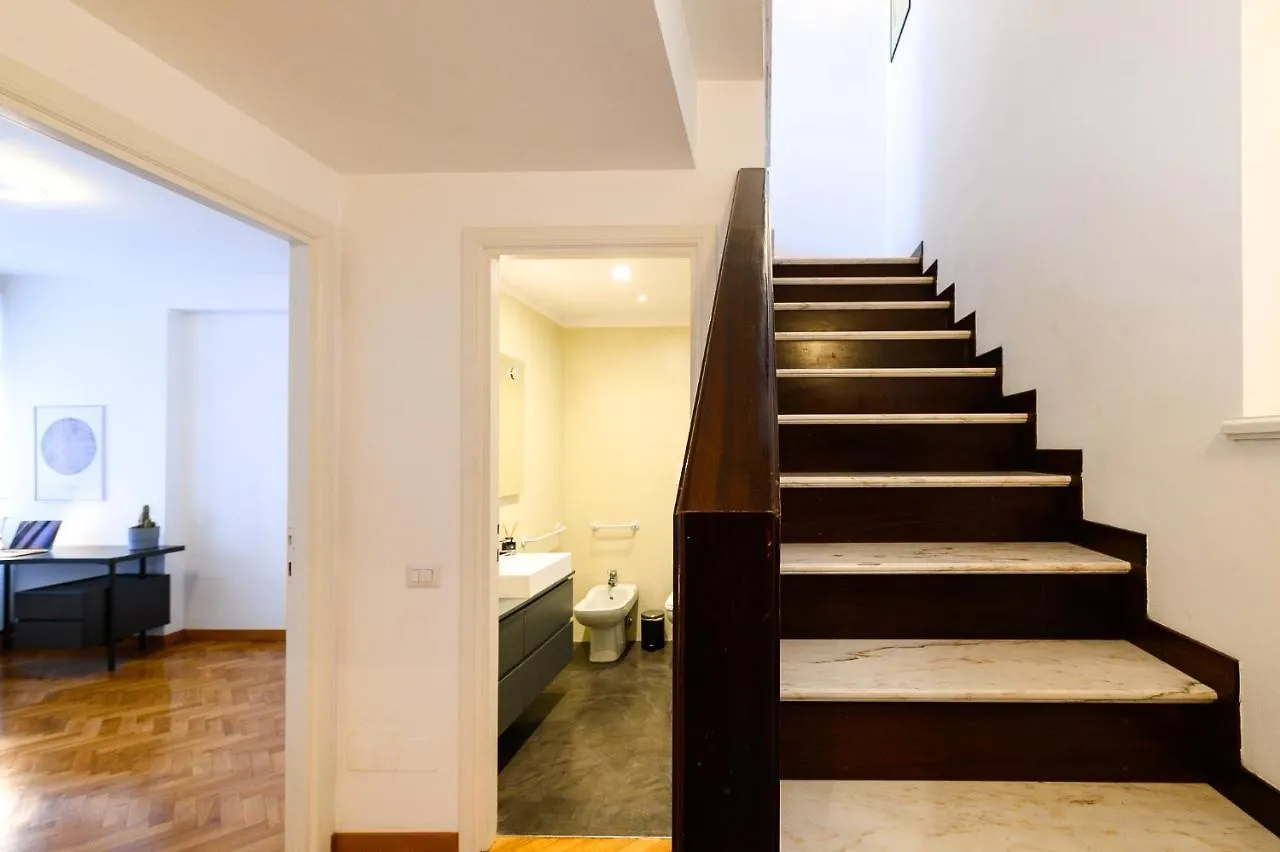 Apartamento Peaceful Penthouse With Garage By Ndp Rent Roma 0*,  Italia