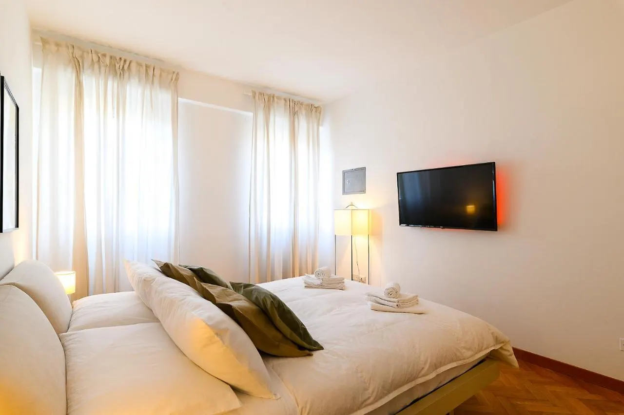 Appartement Peaceful Penthouse With Garage By Ndp Rent à Rome Italie